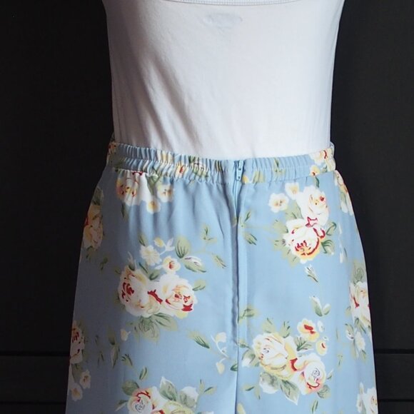 East West Fashions | Vintage Long Floral Skirt - Picture 5 of 6